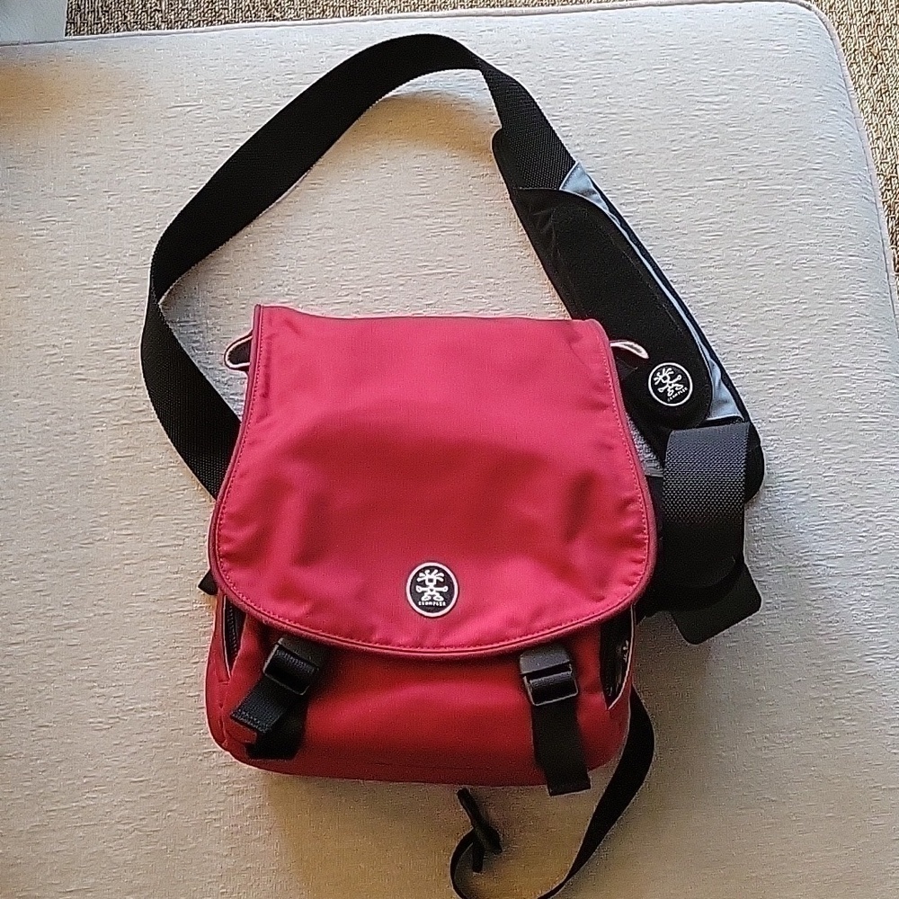 CRUMPLER Tallee red, gray, & black camera bag.  Large bag with lots of storage.